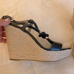 Michel kors navy wedges